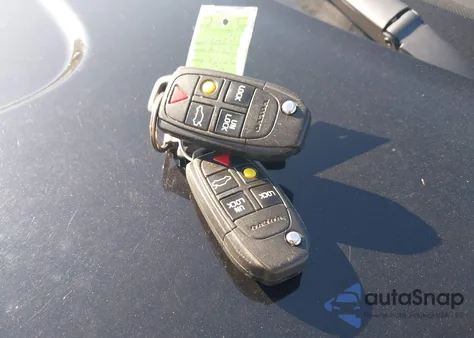 2013 Volvo Xc90 3.2 from USA, damaged, VIN YV4952CY2D1661872